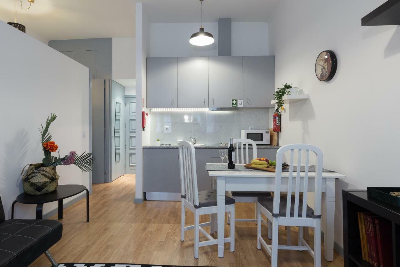 2 Comfortable Stunning Flats - Center Porto