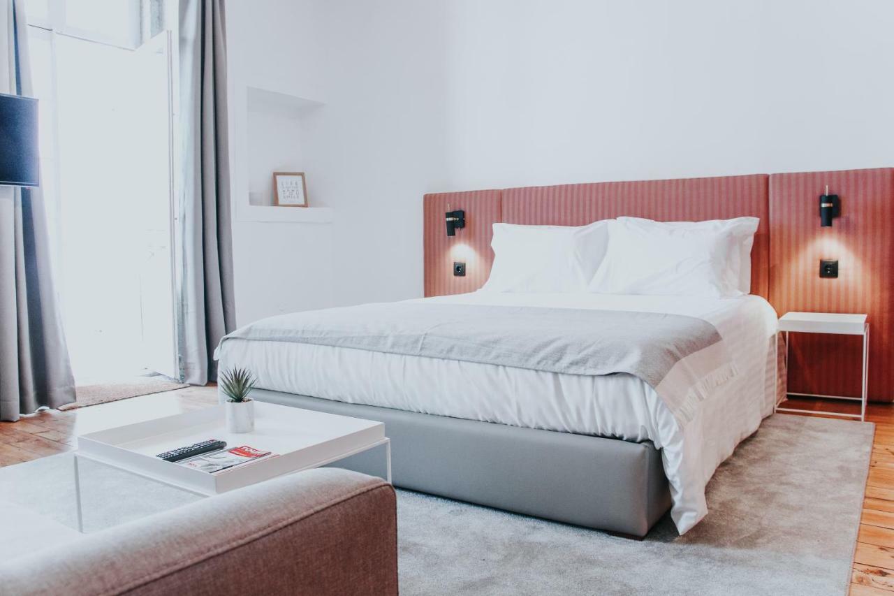 Calacatta Housing *
