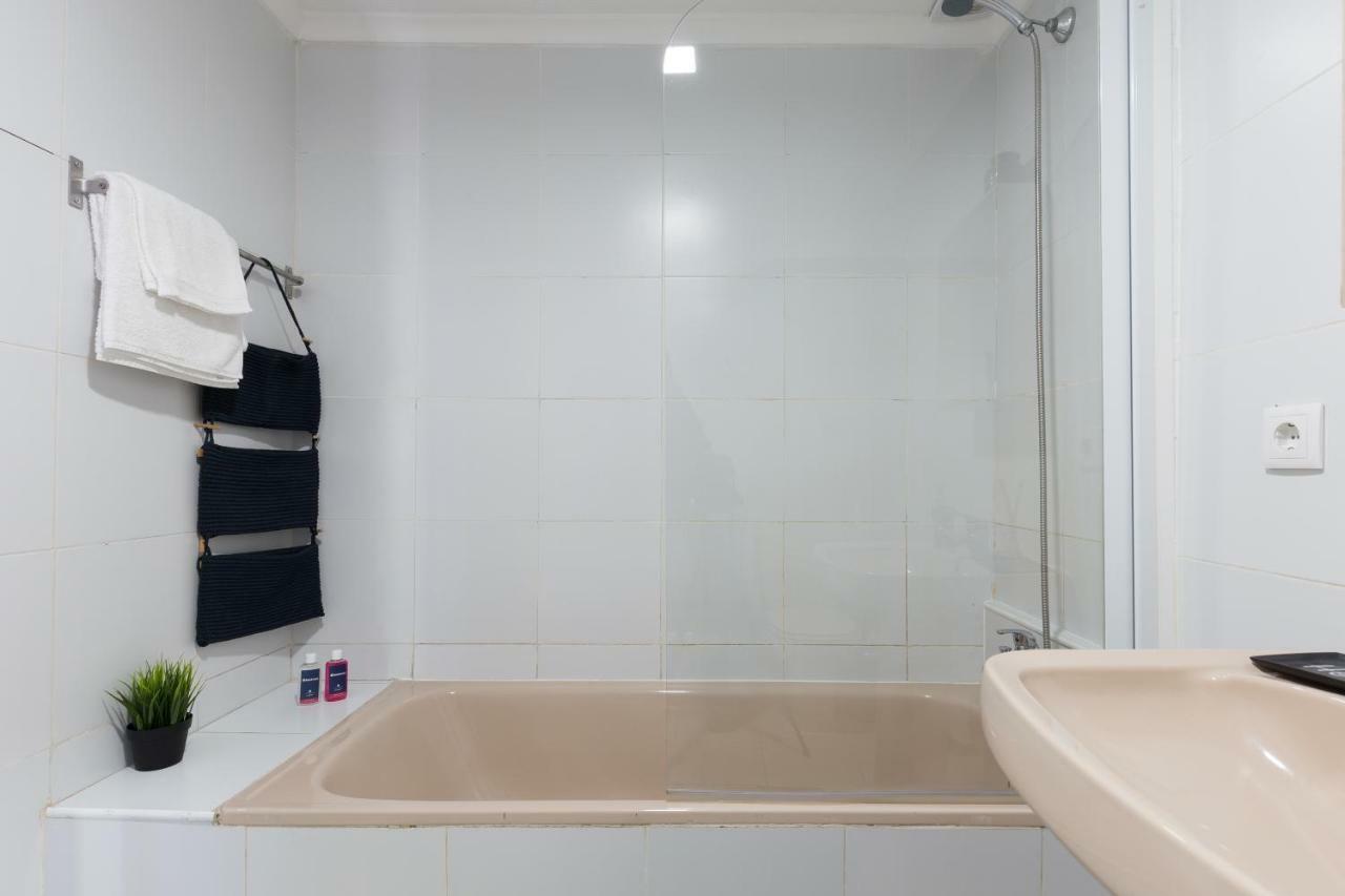 Large Flat W/ Terrace | Ace Location @ Aliados Apartment Porto