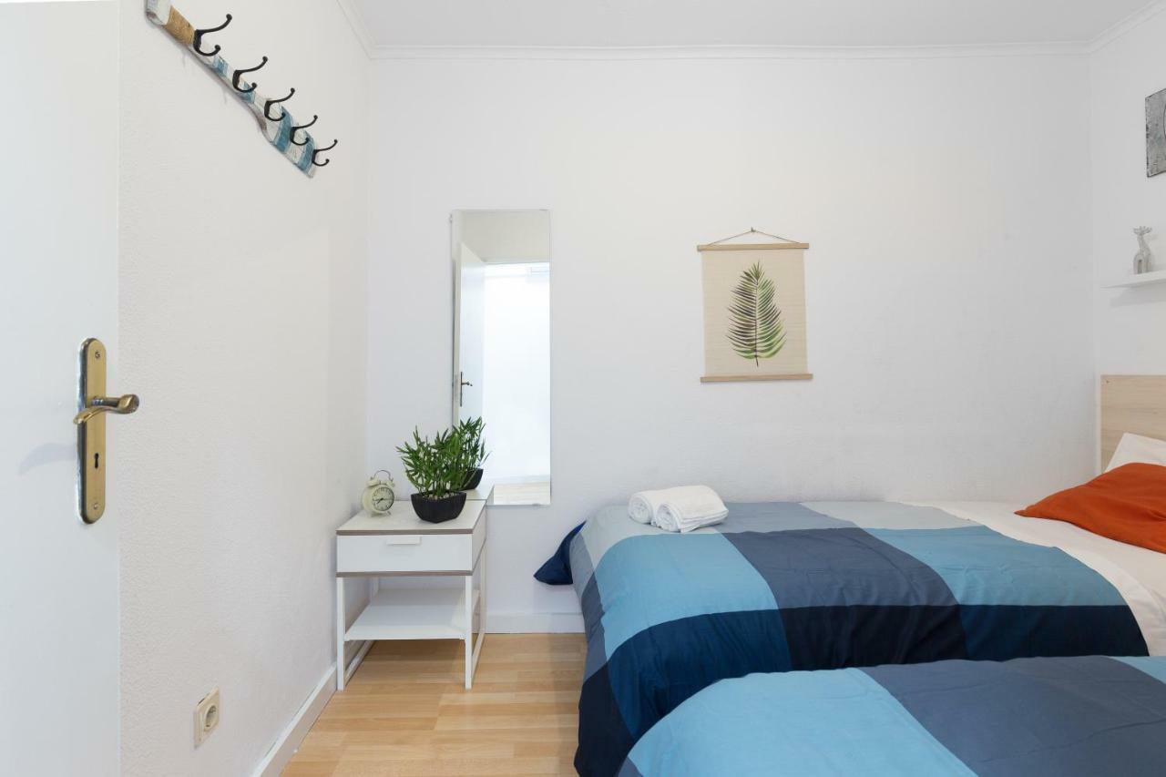 Large Flat W/ Terrace | Ace Location @ Aliados Apartment Porto