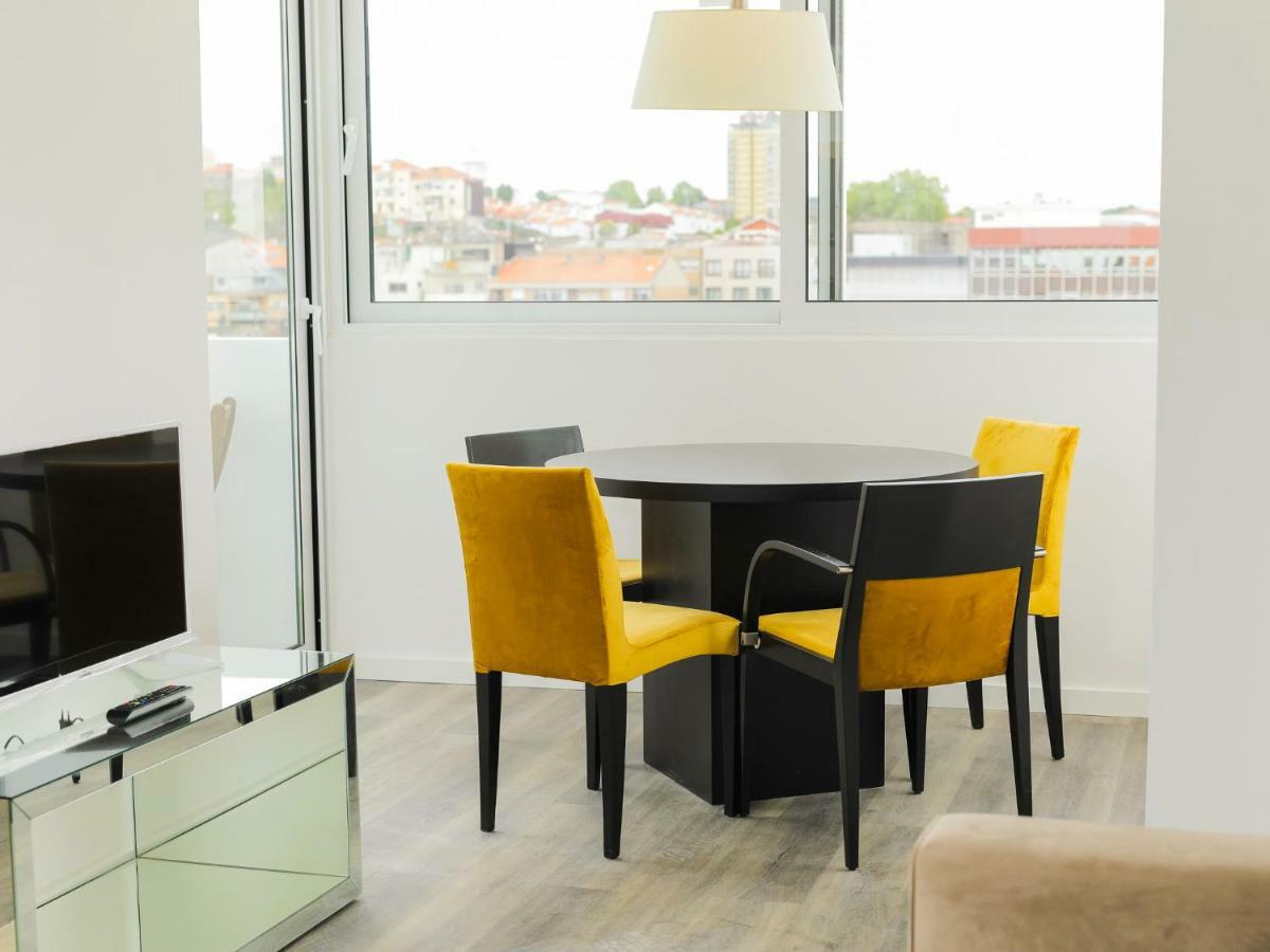 Apartment Angel Flats *