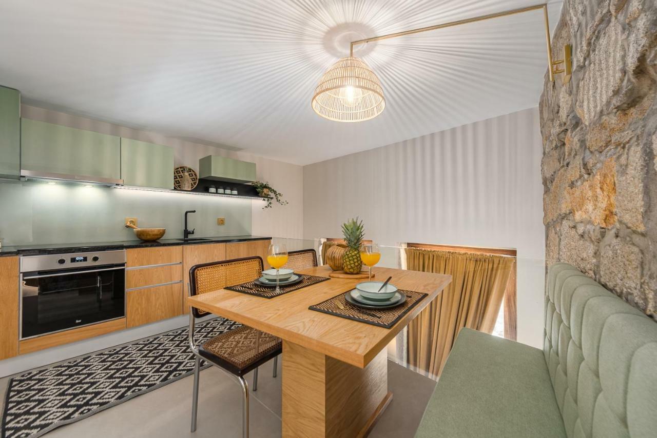 Guest house Victoria Project - - Private Parking
