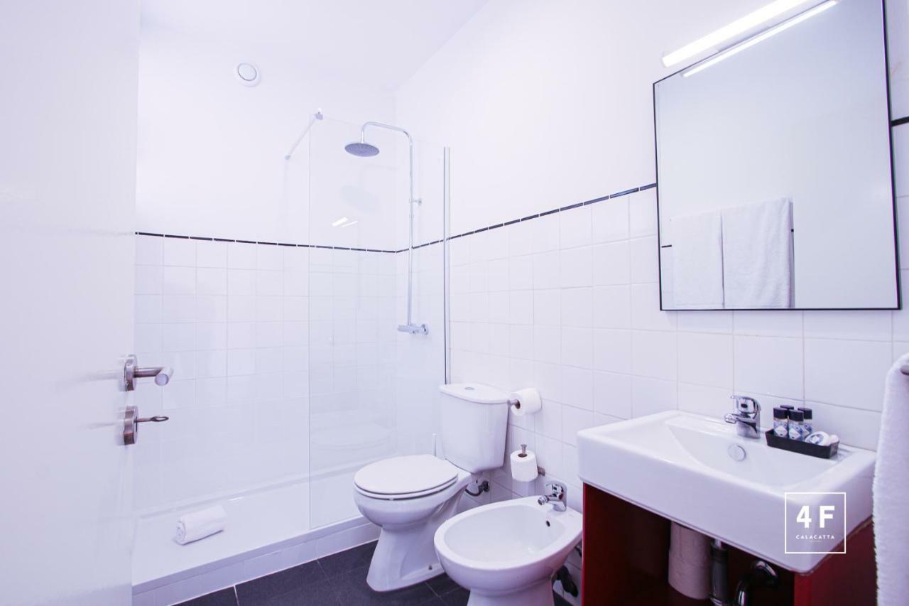 Calacatta Housing Porto