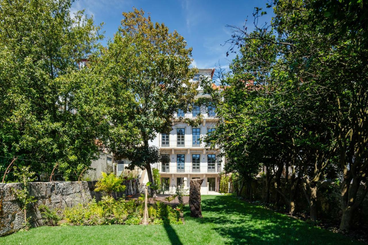 Hotel Menina Colina