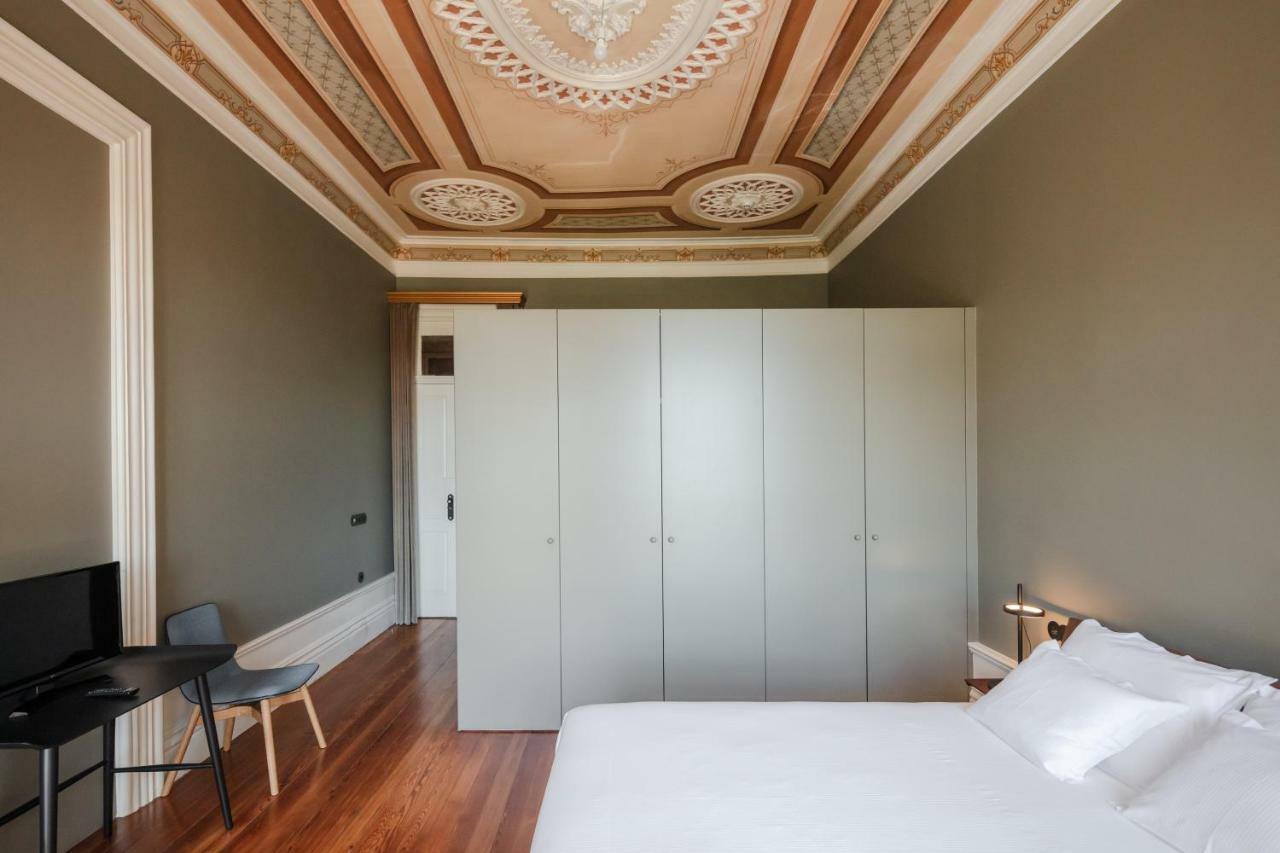 Hotel Menina Colina