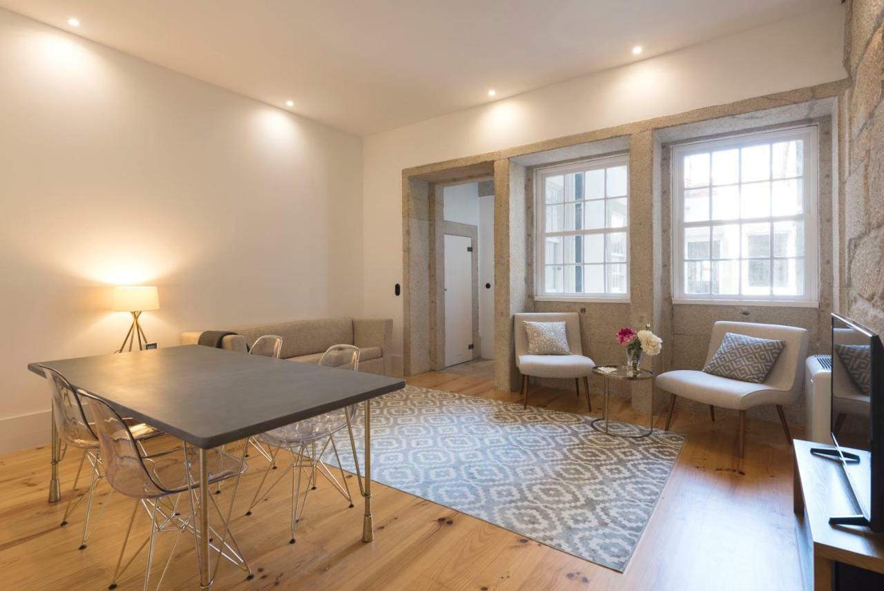 Downtown Almada Loft Apartment Porto