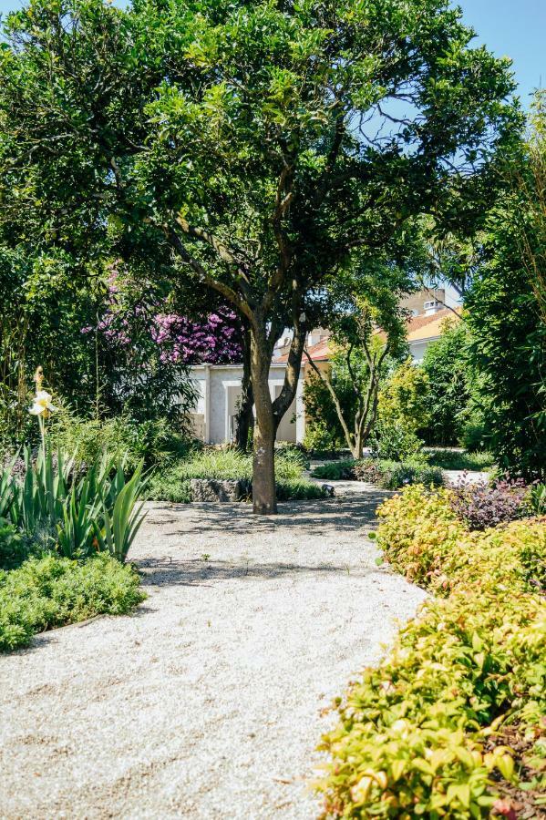 Queens Garden Hostel Porto