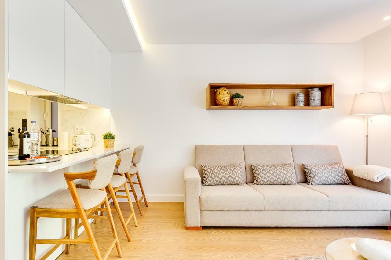 Apartment Wood Premium Downtown By Da'home *