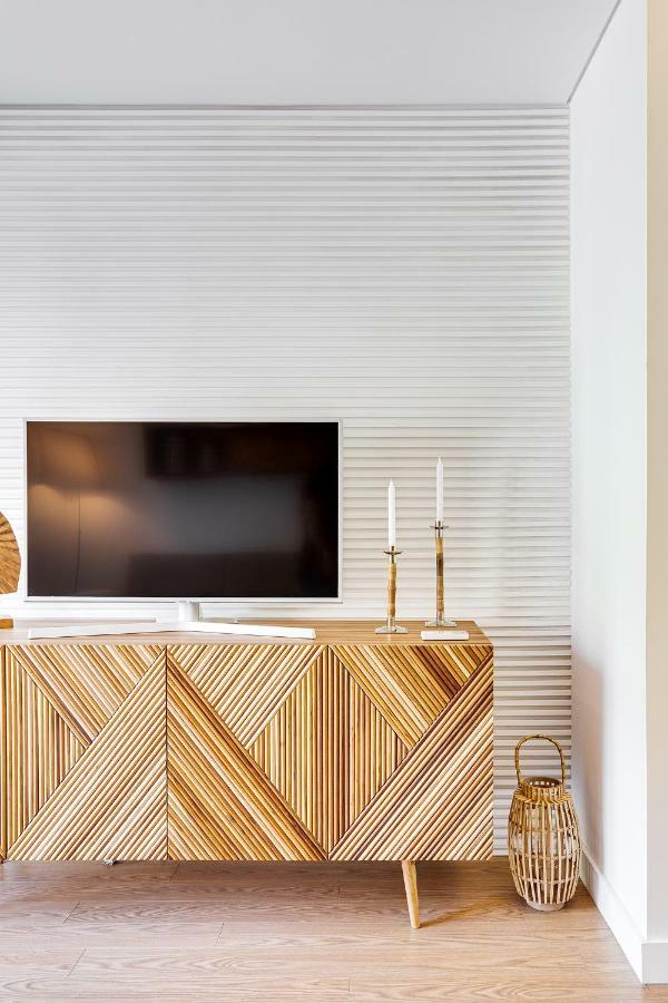 Wood Premium Downtown By Da'home *