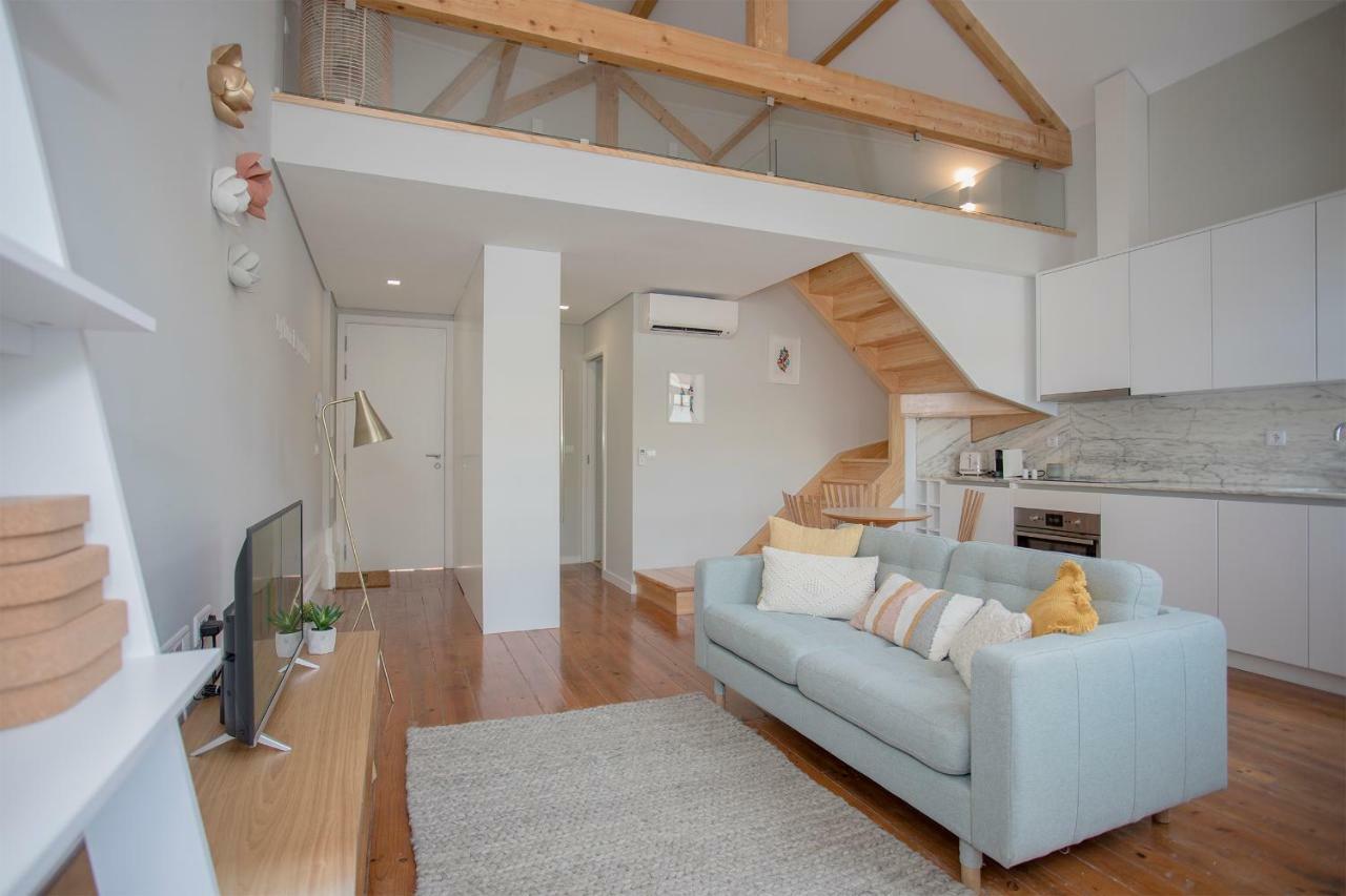 Liiiving In - Santa Catarina Mezzanine Apartment Porto