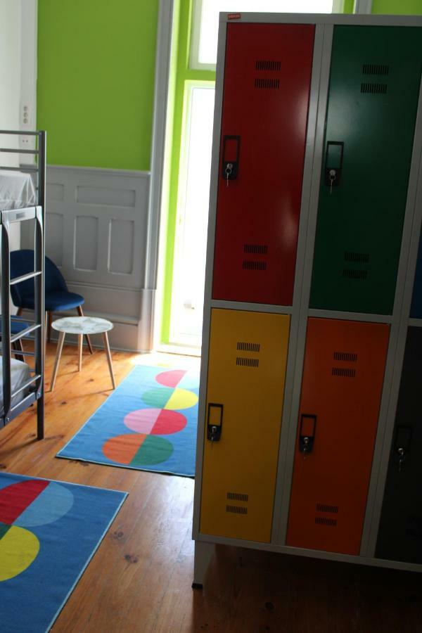 Hostel By Doors Porto