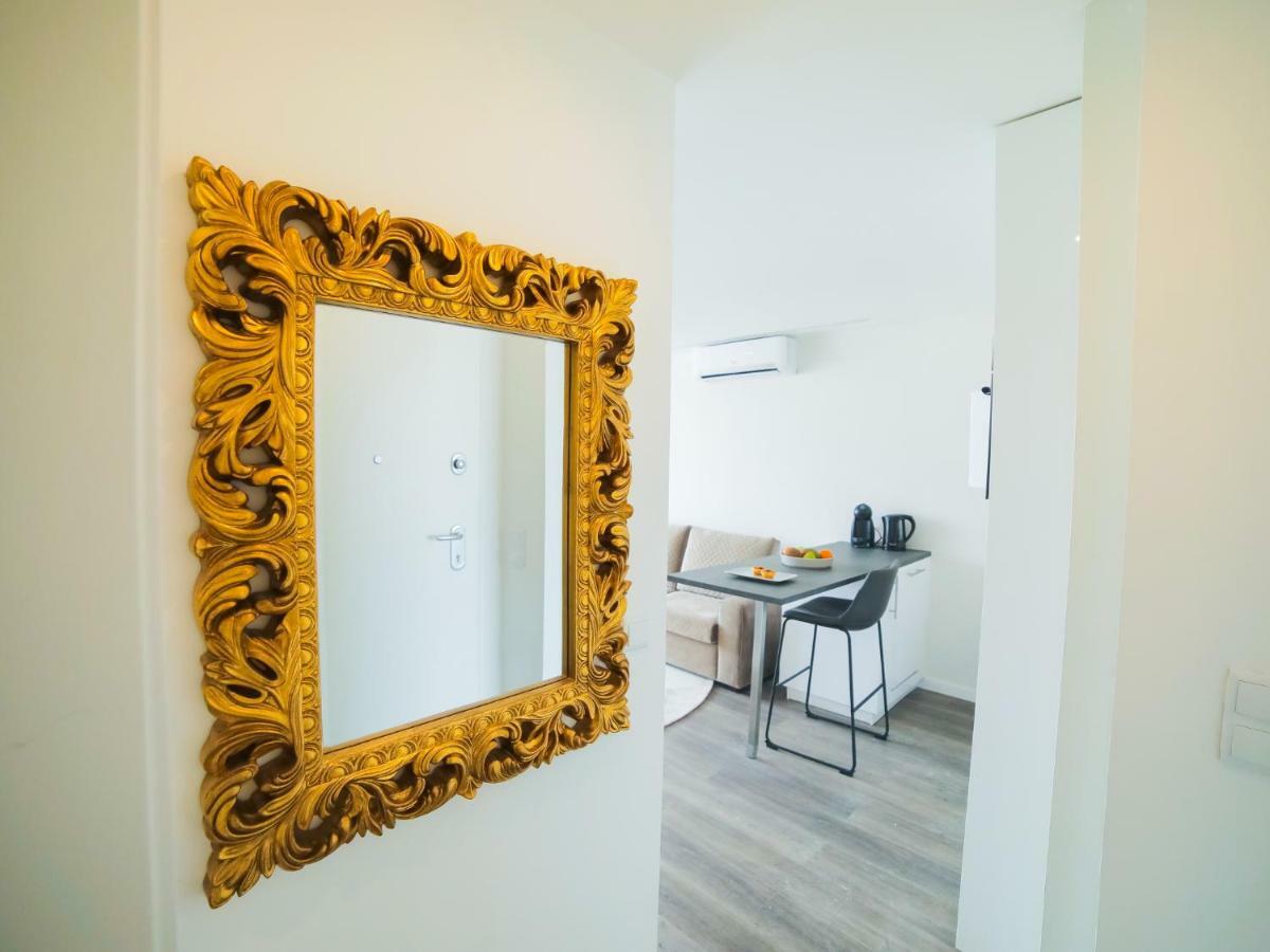 Apartment Angel Flats
