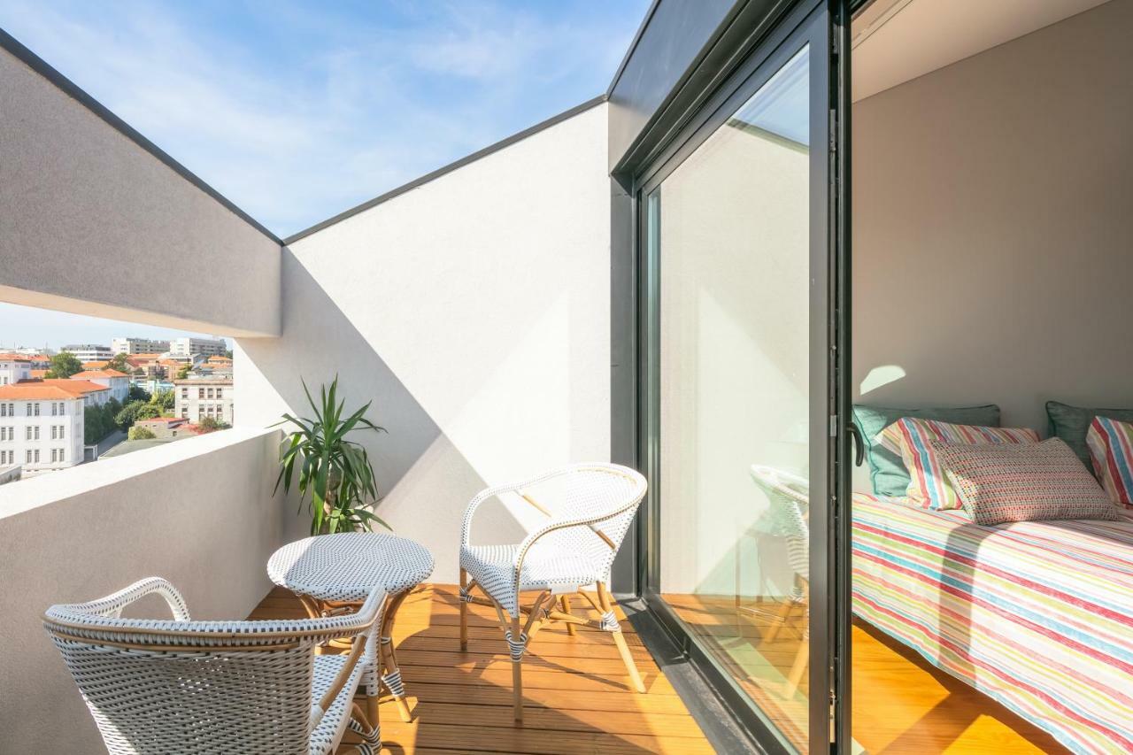 Apartment Insight Cedofeita- Balcony & Parking Porto