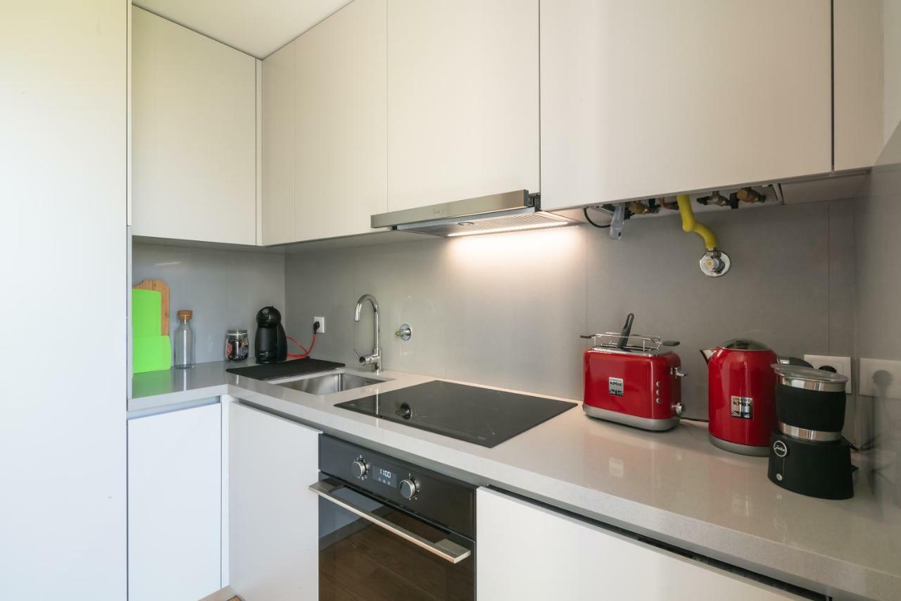 Apartment Insight Cedofeita- Balcony & Parking