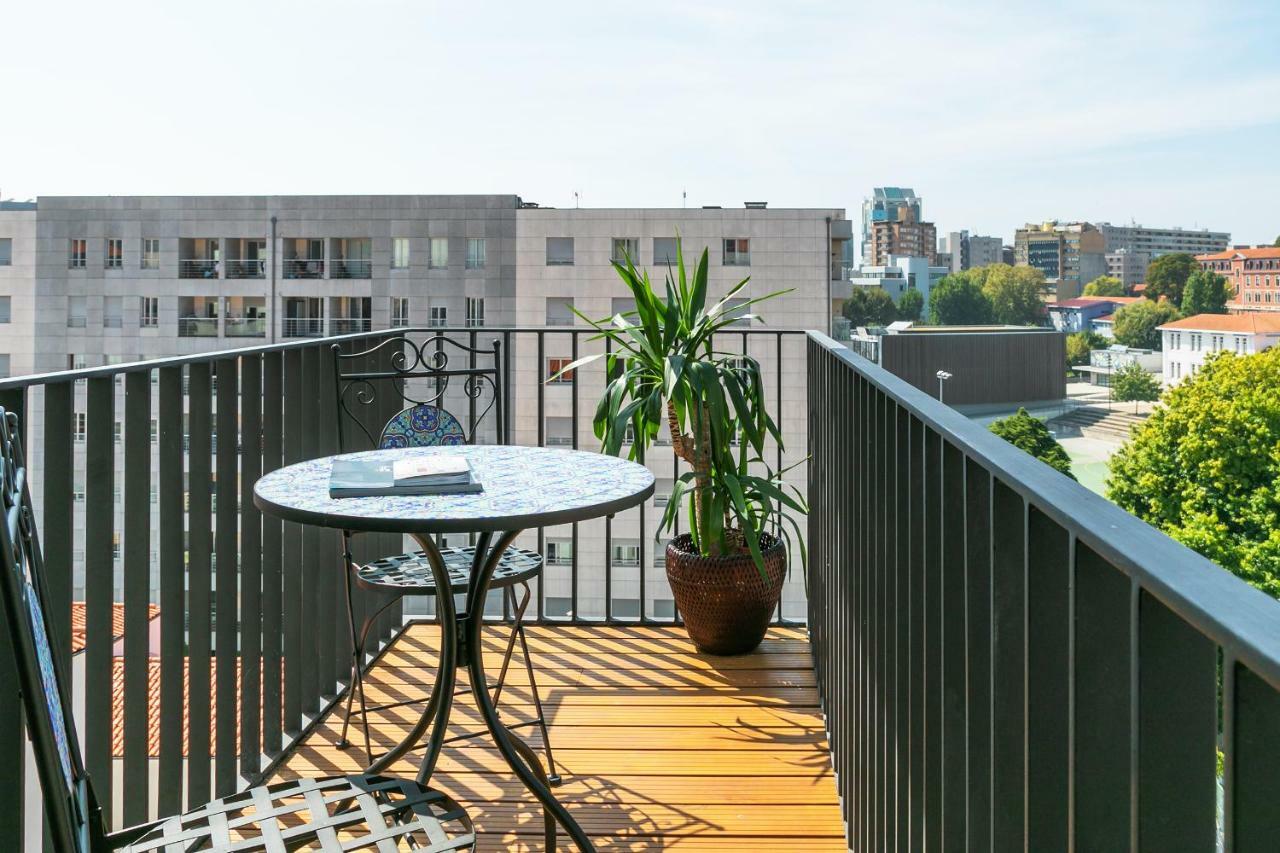 Insight Cedofeita- Balcony & Parking Apartment
