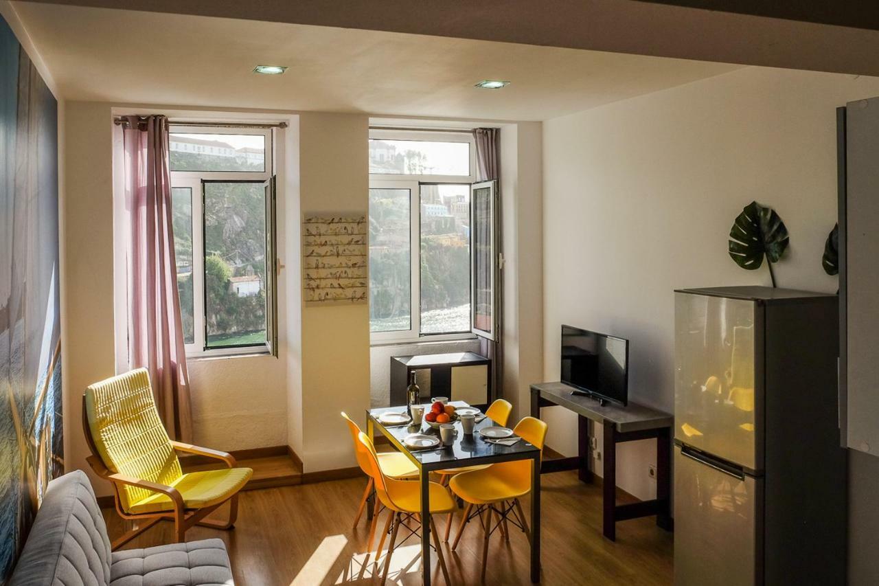 Royal Suites Riverview By Homing Apartment