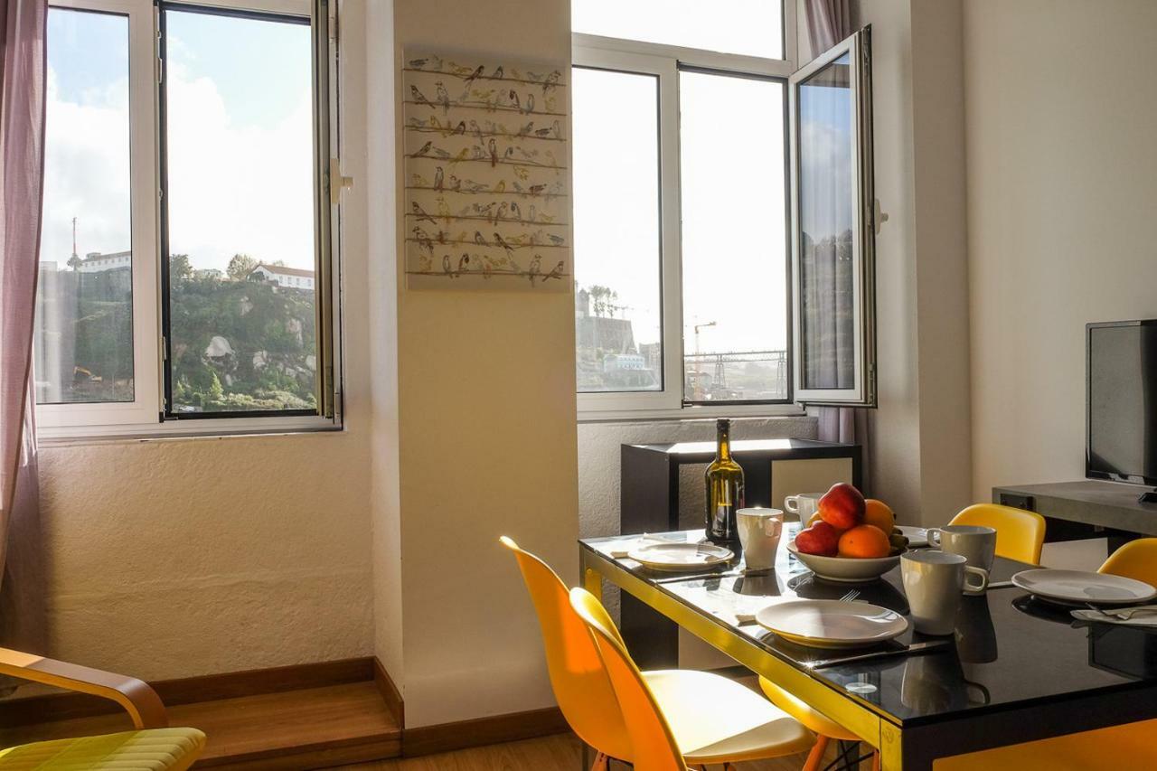 Royal Suites Riverview By Homing
