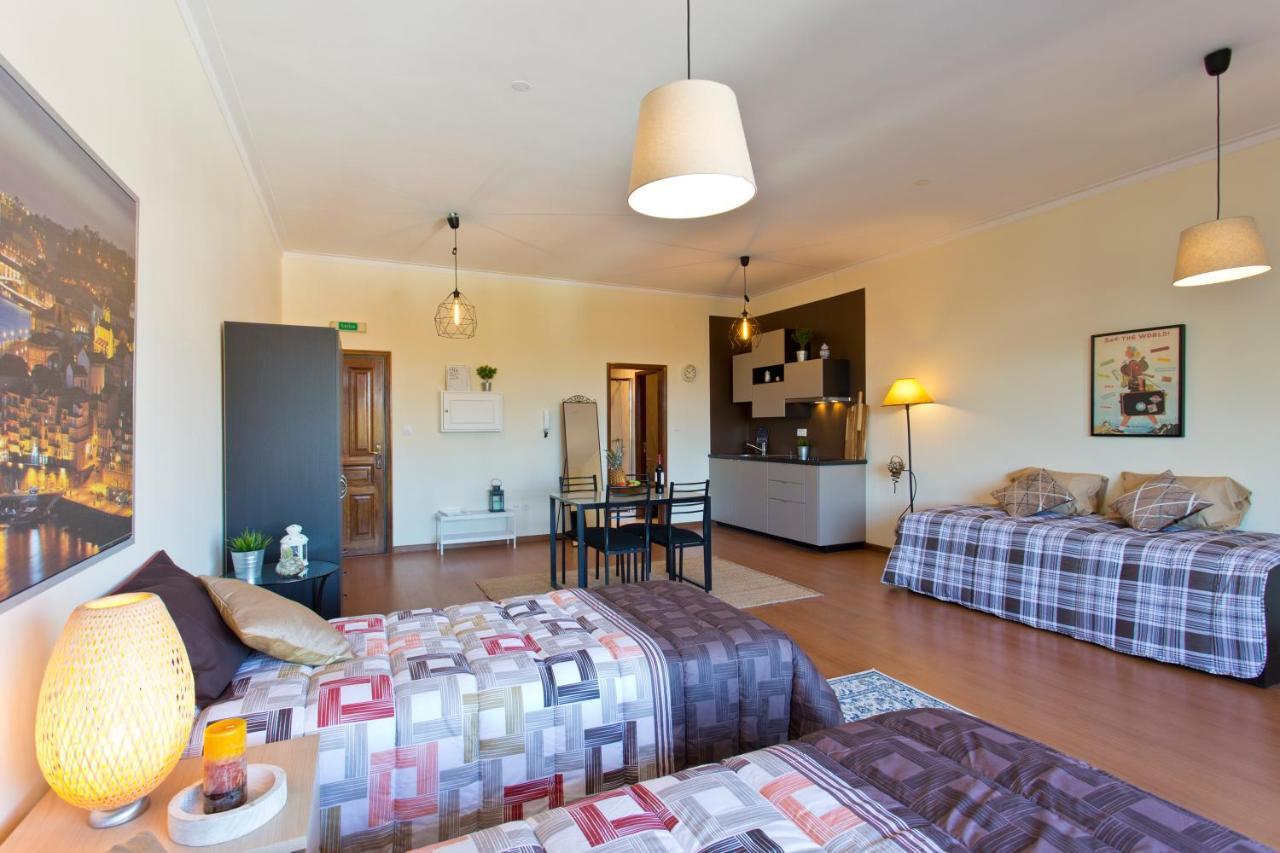 Cozy Sunny Flats By Hostwise * Porto