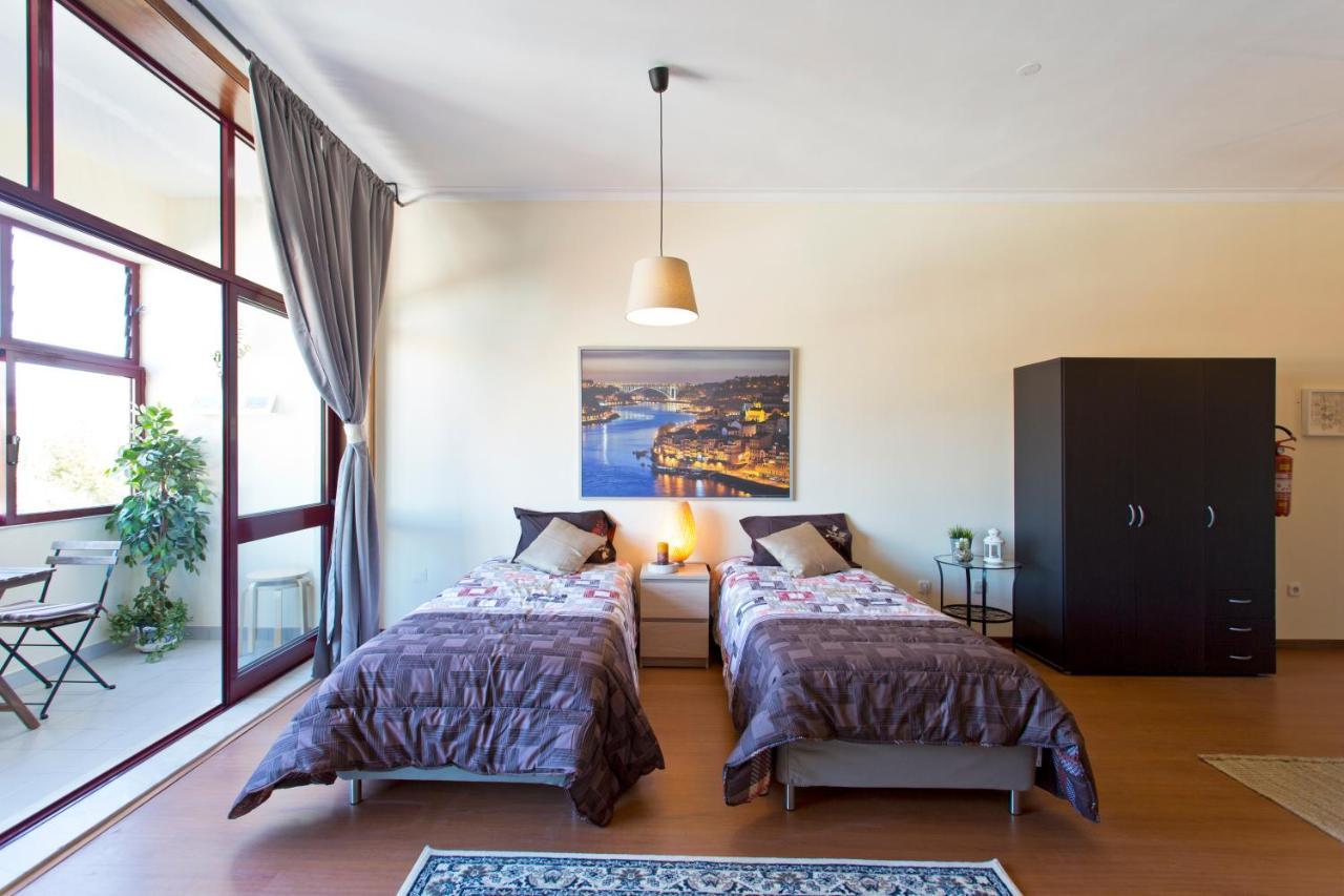 Apartment Cozy Sunny Flats By Hostwise