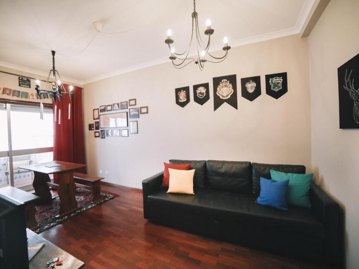 Guest Harry Potter Flat With Parking Apartamento