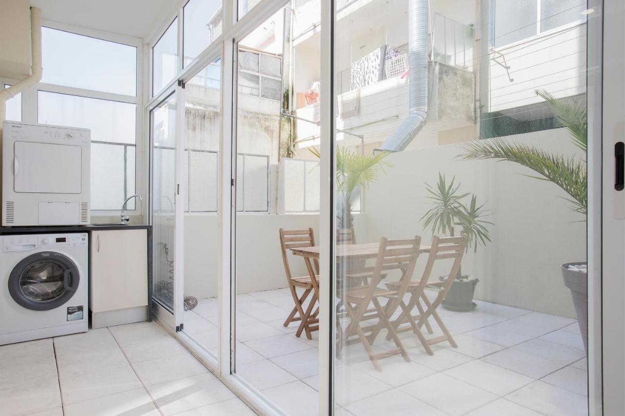 Liiiving In - Terrace Downtown Apartment Porto