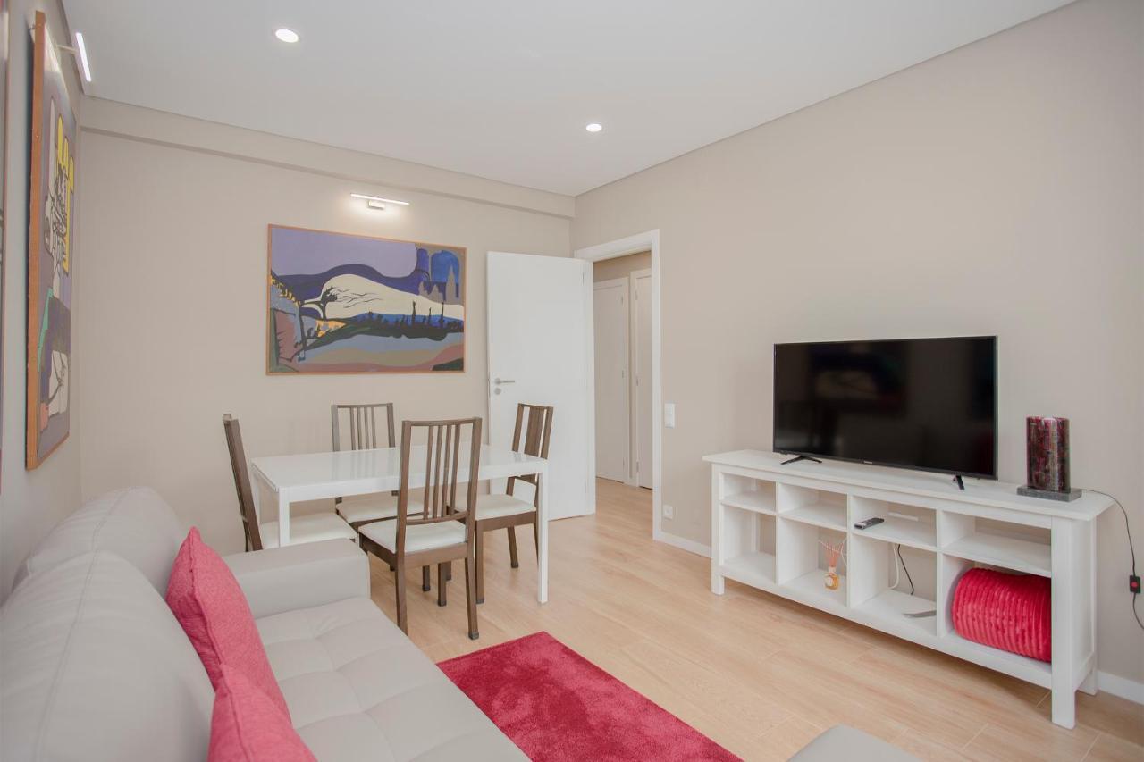 Apartment Liiiving In - Terrace Downtown