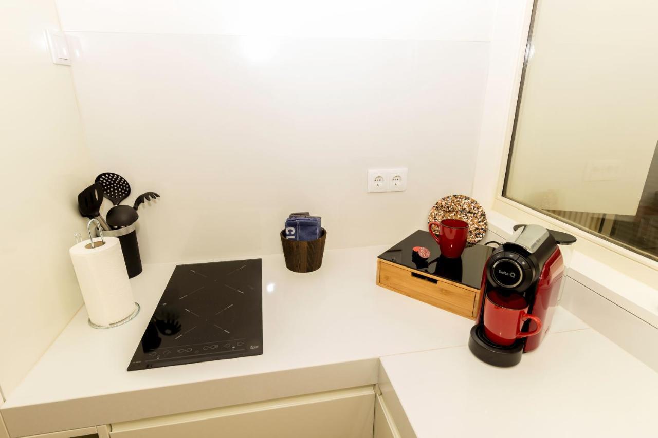 Guest H4u - Flores Lello Center Apartment *