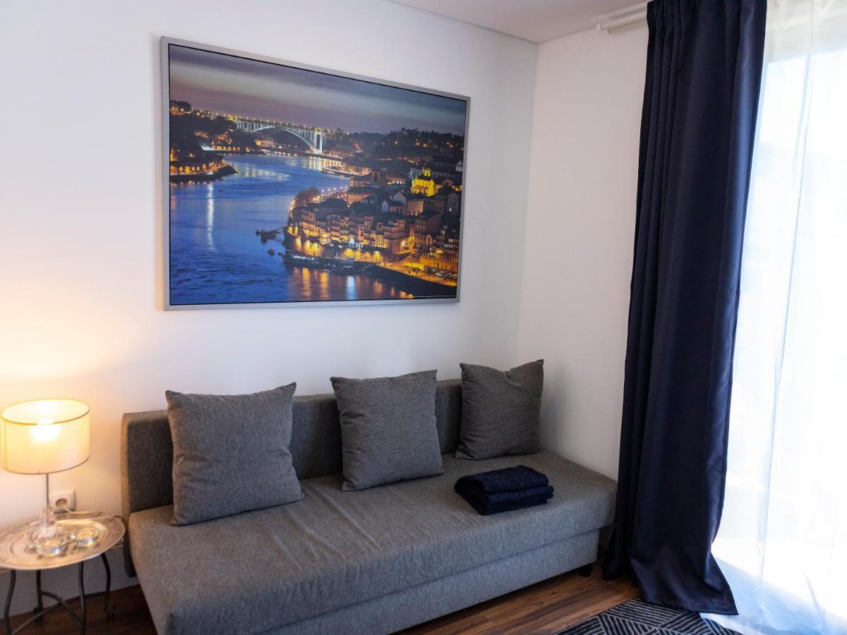 Blue River Apartment
