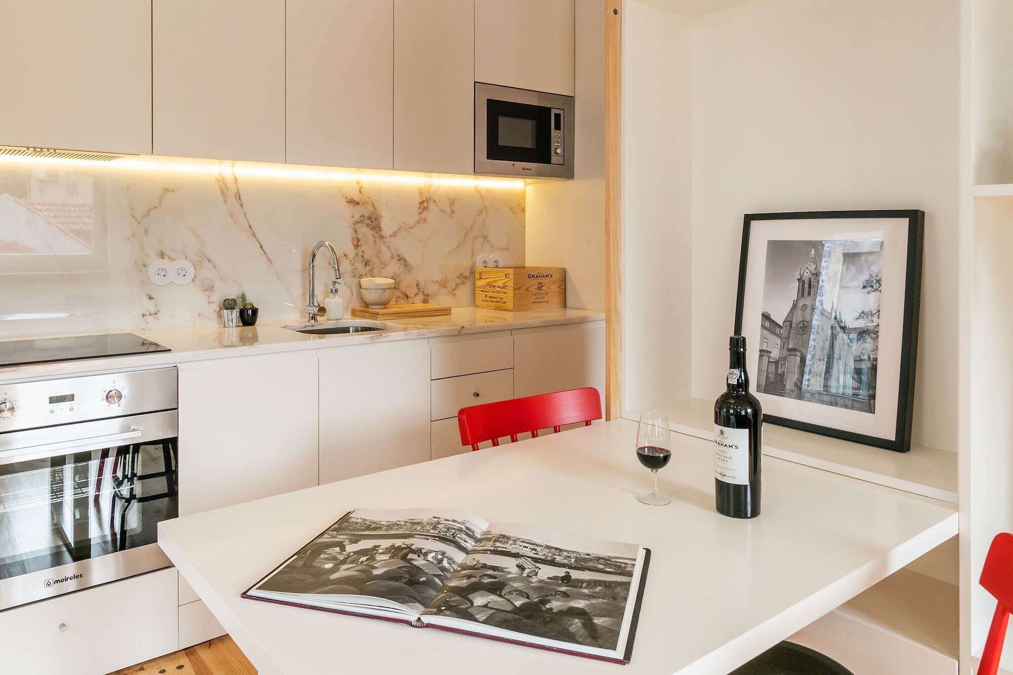 Indulge Flats * Porto