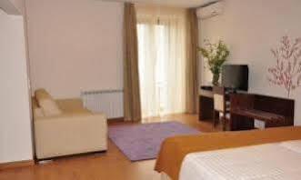 Vitoria Village Hotel