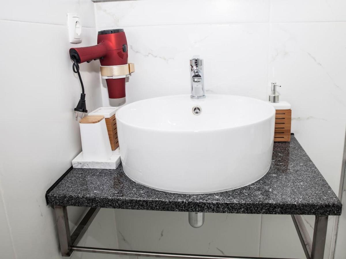 Cozy Star 1 Balcony Ac Near Merto Apartment Porto