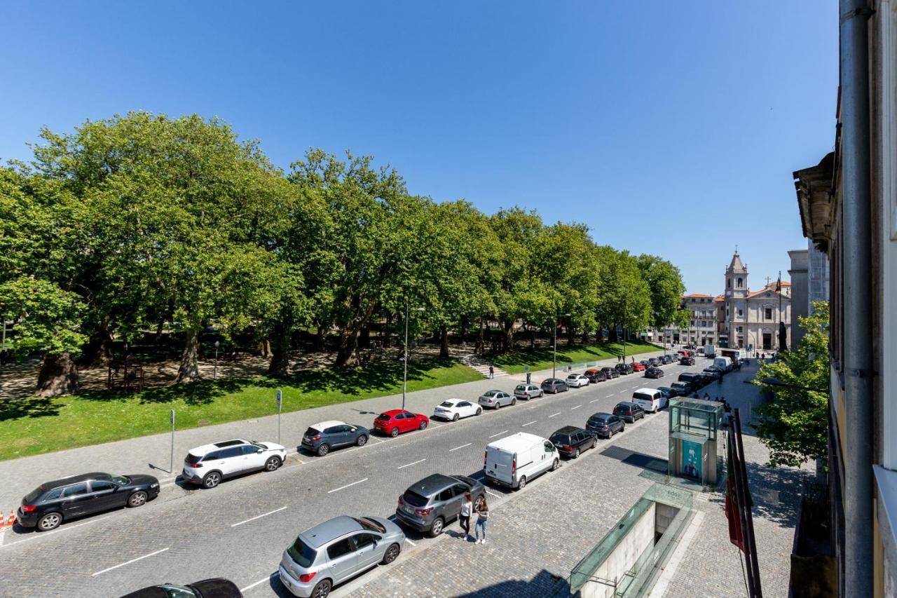 Tripas-coração, Cordoaria River Or Garden View * Porto