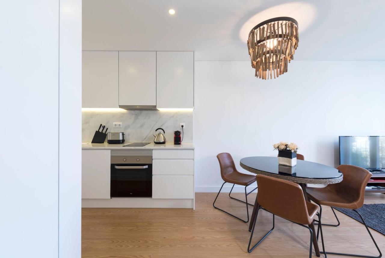 Apartment Lovelystay - Flat W/ Ac & Balcony
