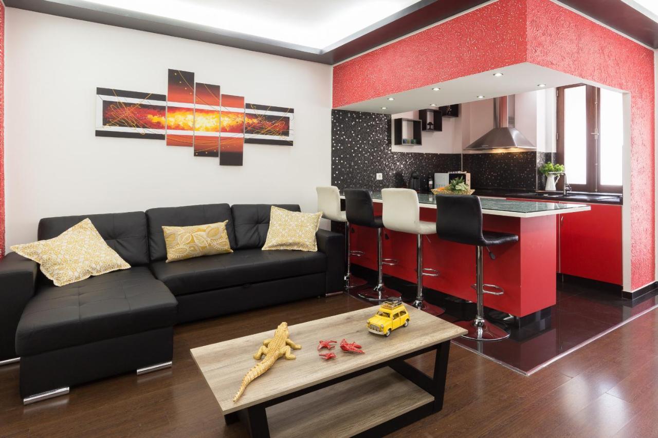 Deluxe Spacious Flats W Mezzanine By Host Wise Apartment Porto