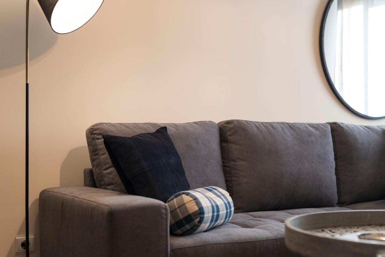 Lovelystay - Homey Feeling Flat W/ Free Parking Apartment Porto