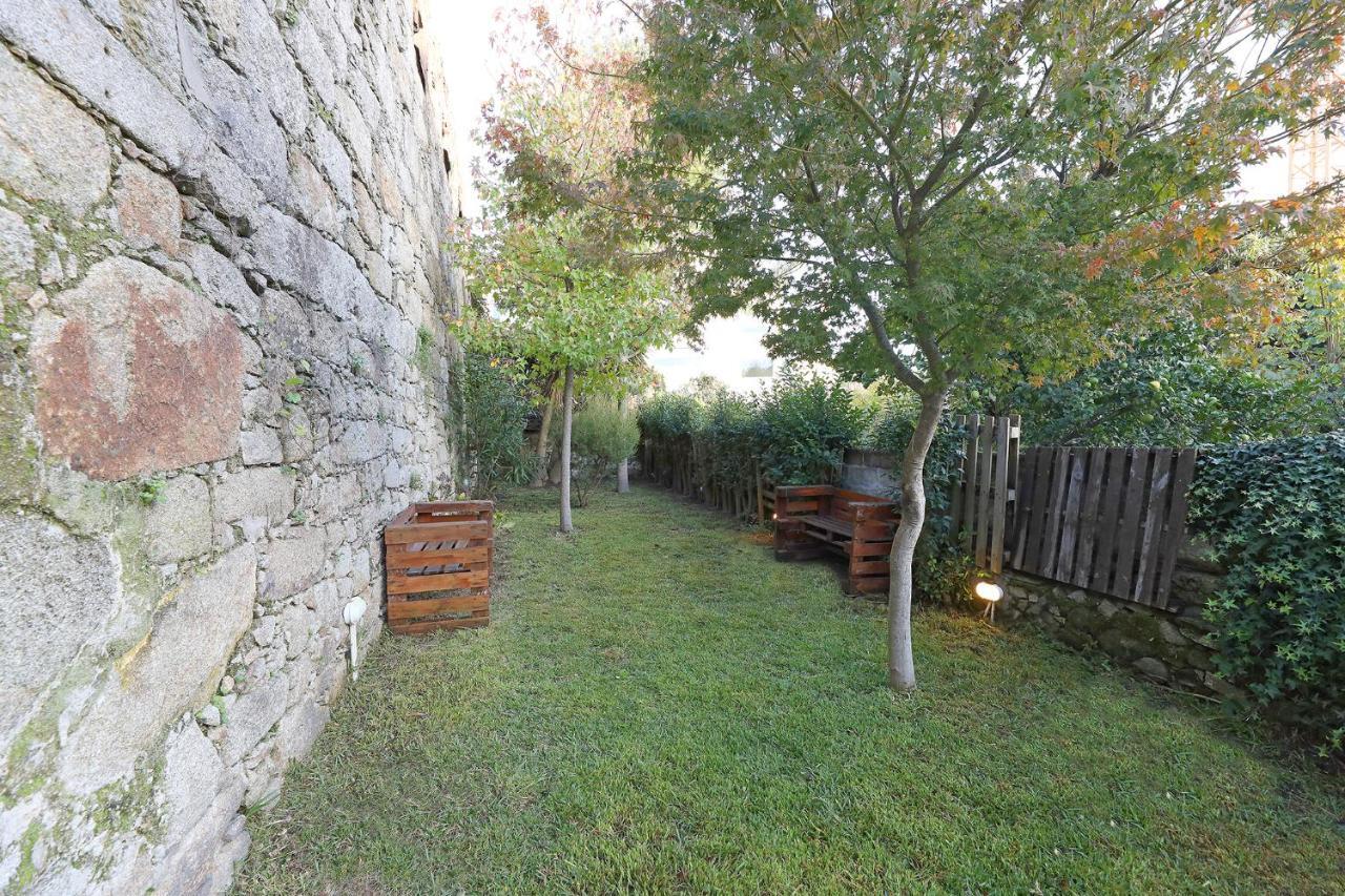 Guest house Almada Charm &