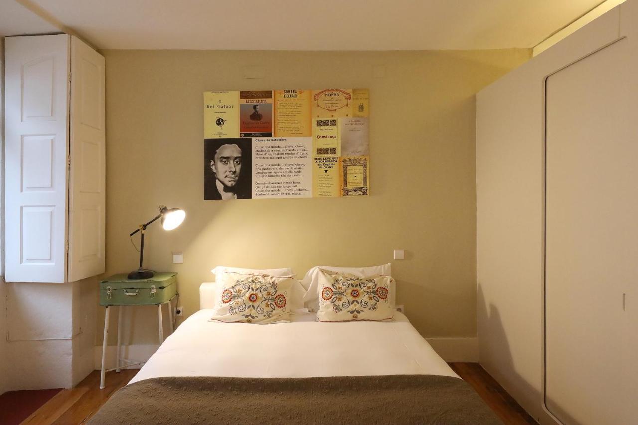 Almada Charm & Guest house *