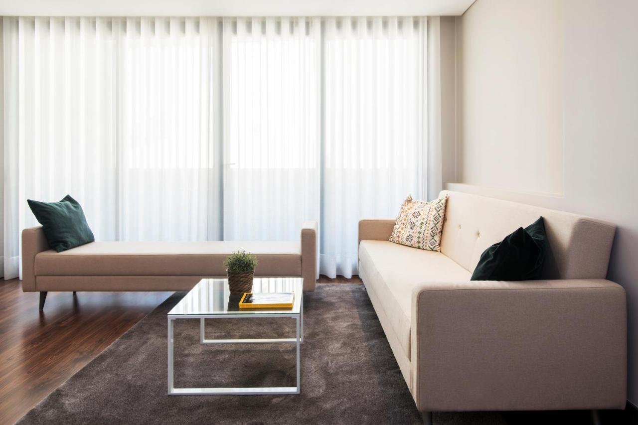 Live In - 68 Regras Appartement *