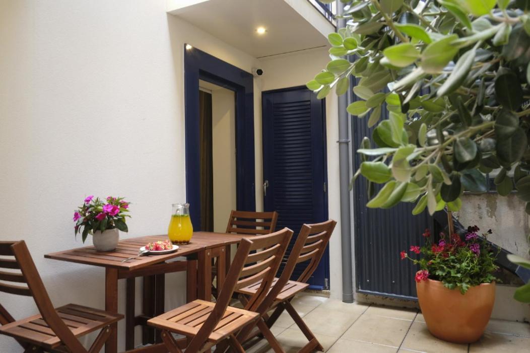 Oporto Wall Apartments Apartment *