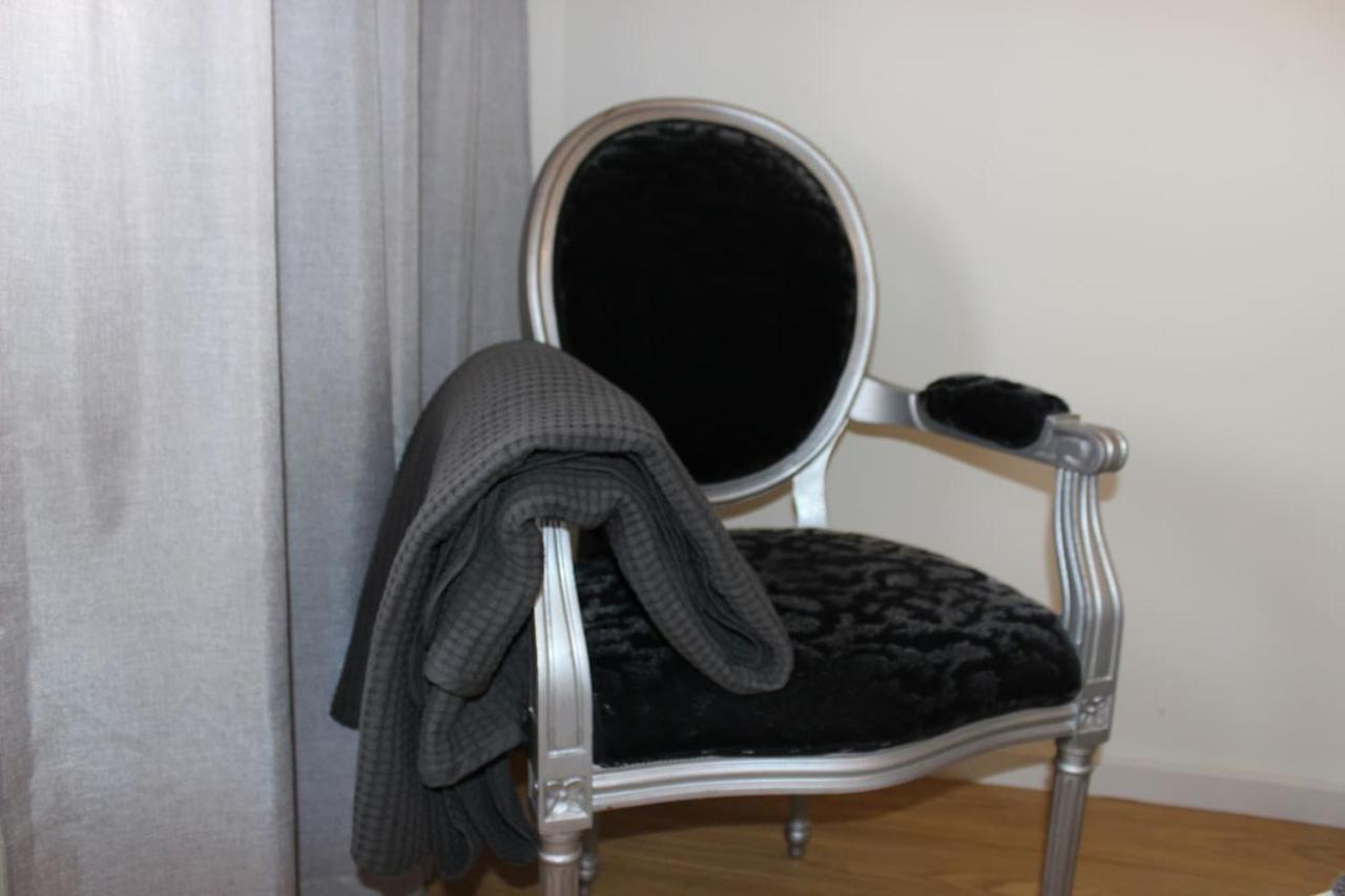 Aposentus - Elegant Functionality Downtown Apartamento