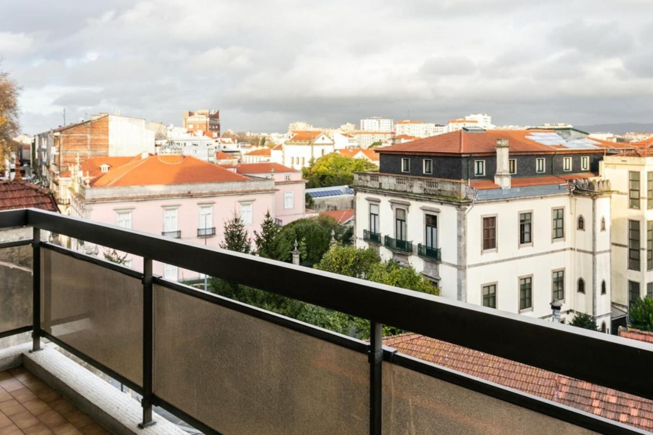 Apartamento Aposentus - Elegant Functionality Downtown *