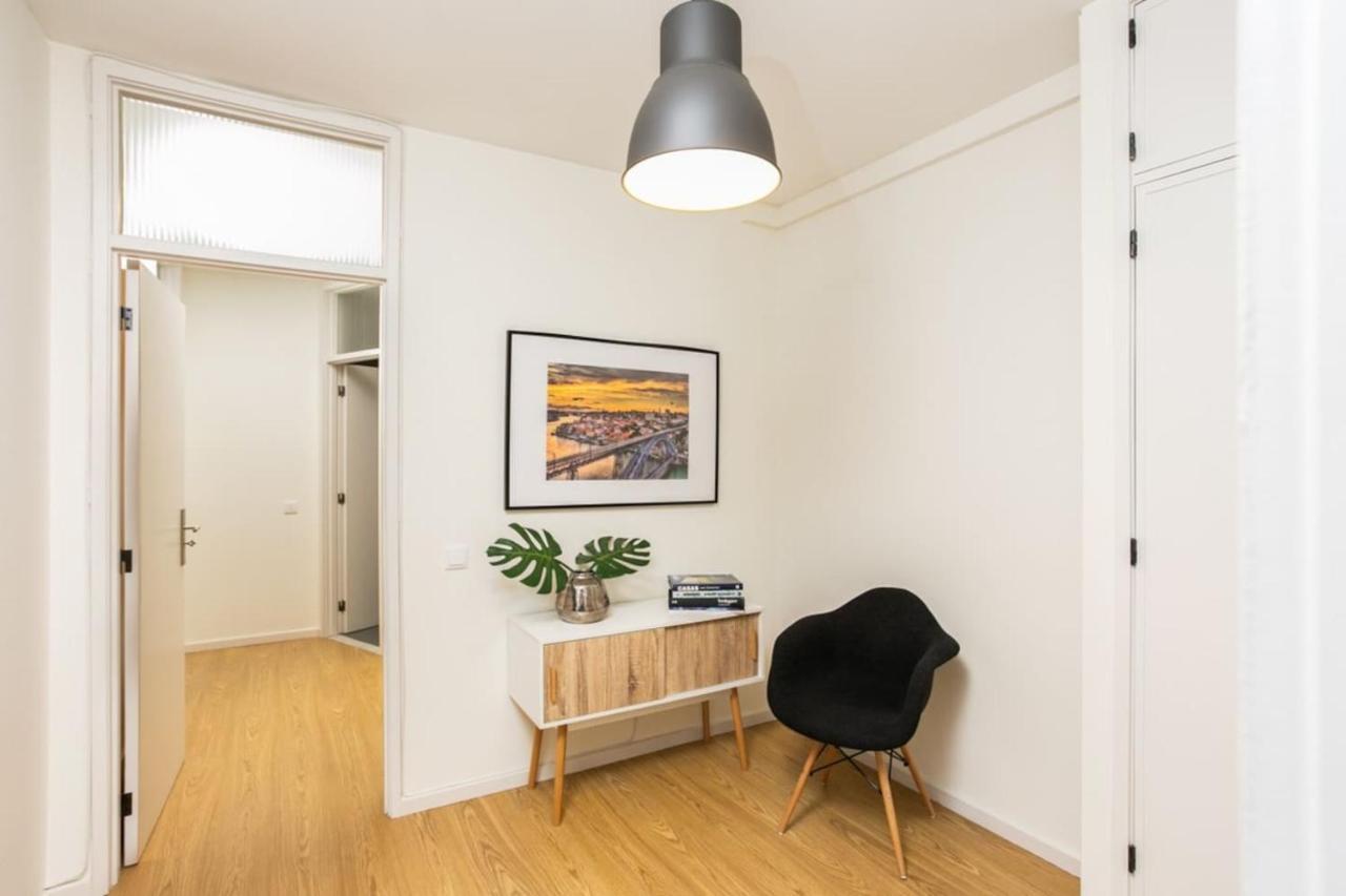 Aposentus - Elegant Functionality Downtown Apartamento