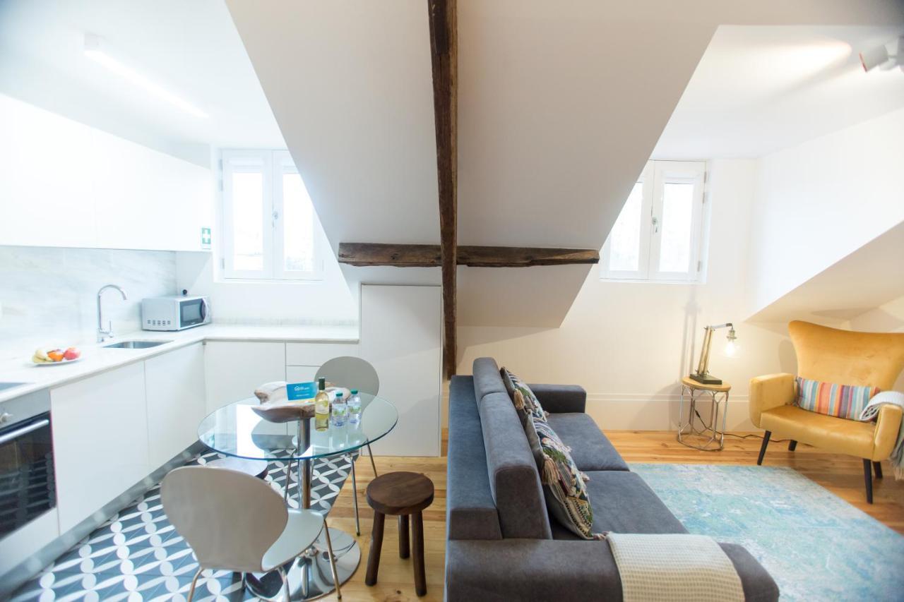 Apartment Loft Da Se By Hosts Porto