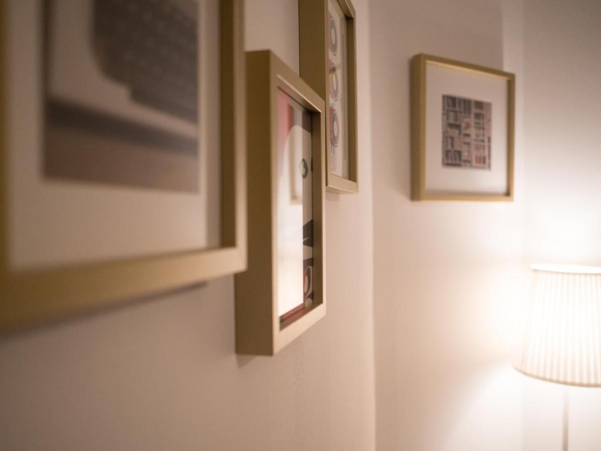 Apartment In Flat By, Center, Skyline