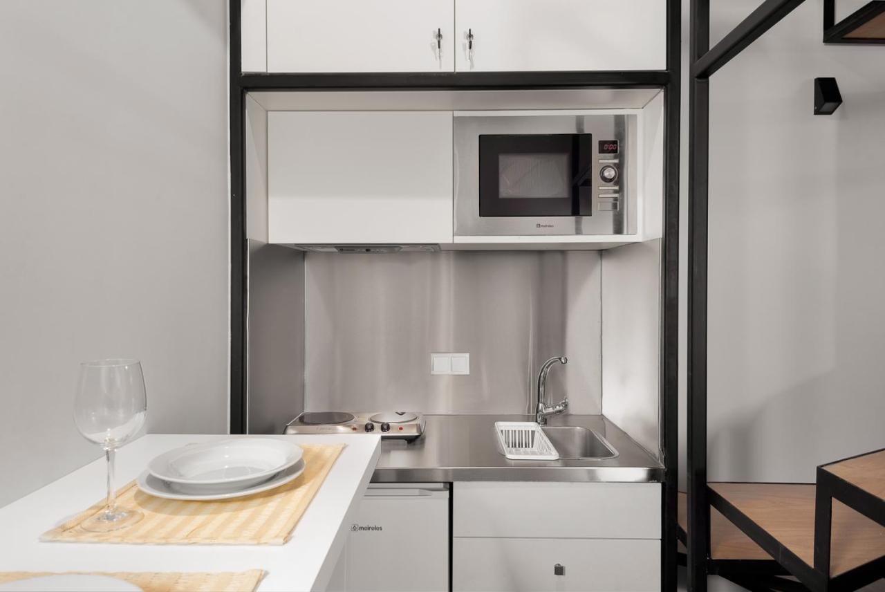 Apartment National Theatre Trendy