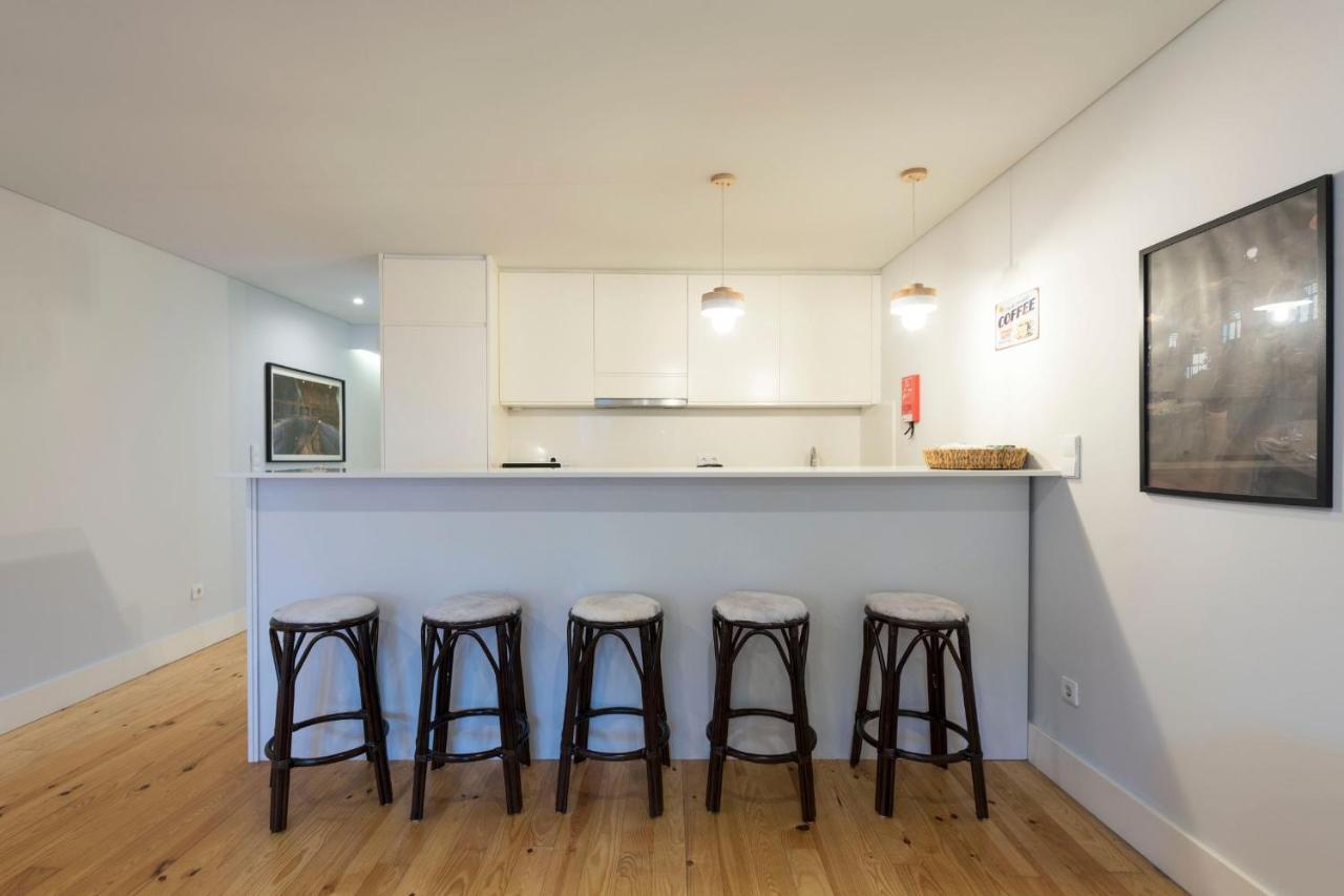 Lovelystay - Peaceful Living W/ Backyard * Porto