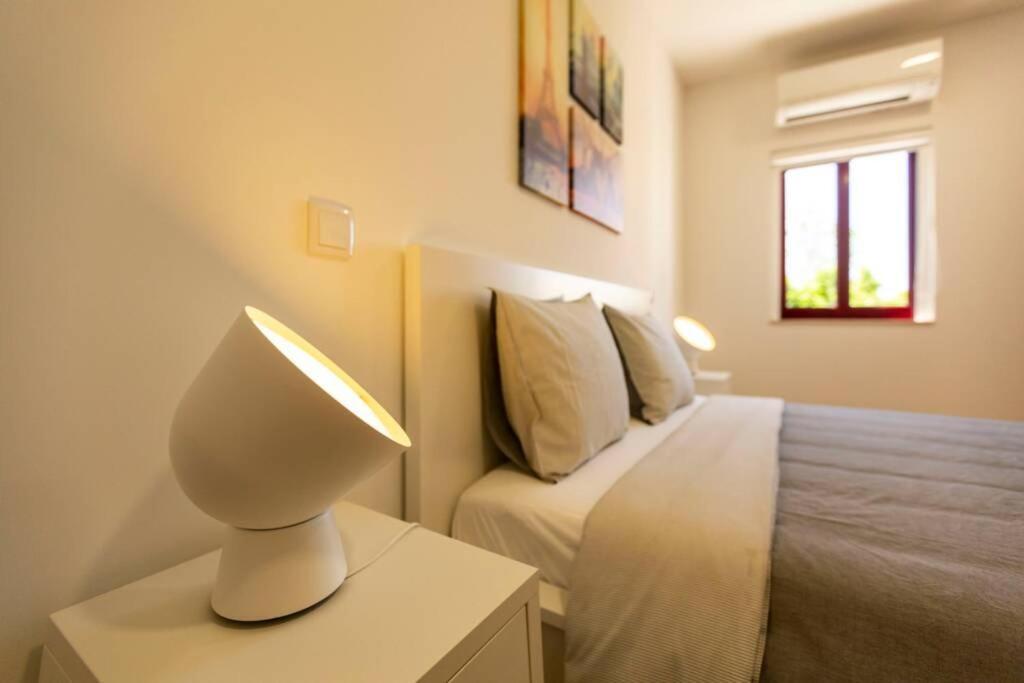 Eiffel Apartment
