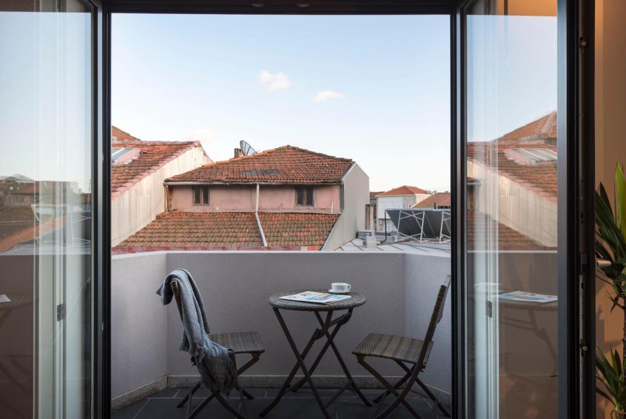 The Blue Parrot Apartment
