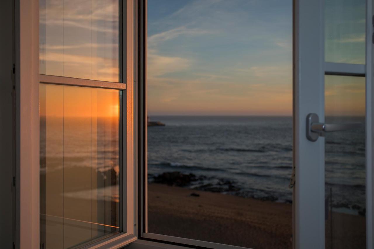 Apartment Liiiving In - Luxury Beachfront *