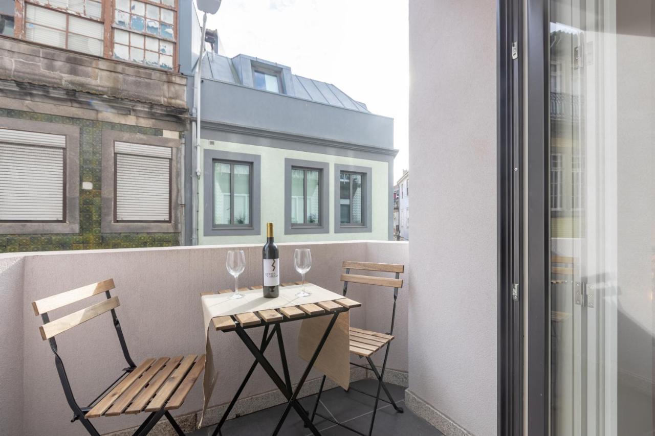 Sweet Flat 4two In Center, Balcony & Air Conditioning Porto